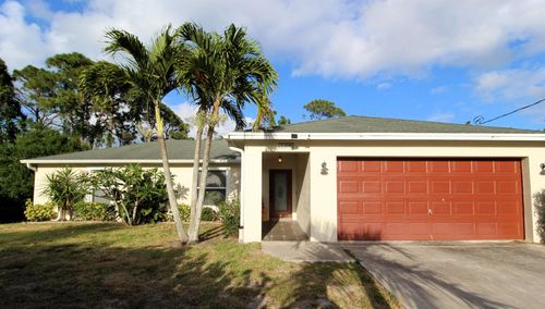 5300 Seagrape Dr, Fort Pierce, FL, 34982-7402 | Card Image