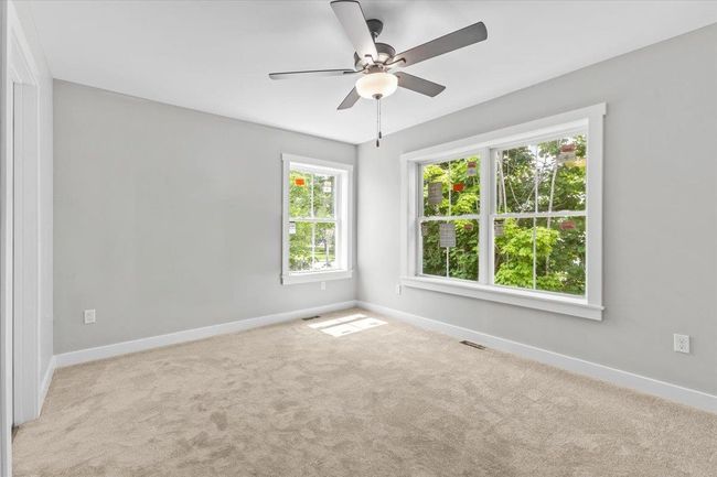 27 Gardner Lane, Condo with 2 bedrooms, 3 bathrooms and null parking in Waterbury VT | Image 20