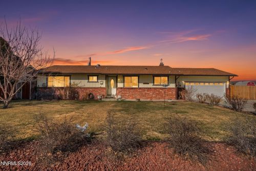 430 Pearl St, Yerington, NV, 89447-2339 | Card Image