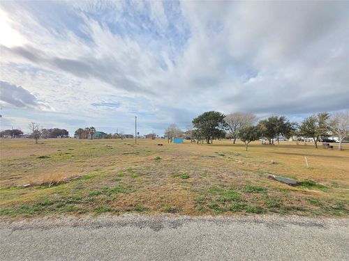 95 Stovall Dr, Palacios, TX, 77465 | Card Image