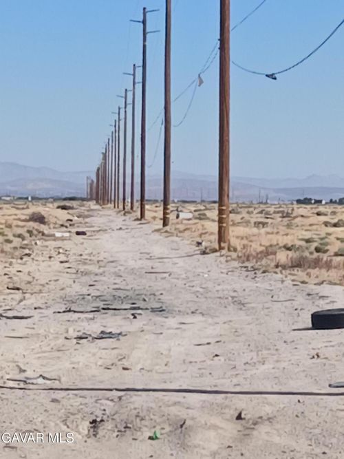 f12-10th West 10th West Street, Lancaster, CA, 93536 | Card Image