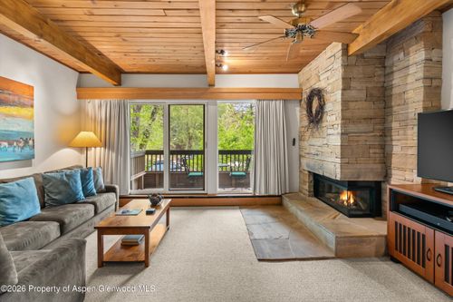 j204-610 S West End St, Aspen, CO, 81611-2142 | Card Image