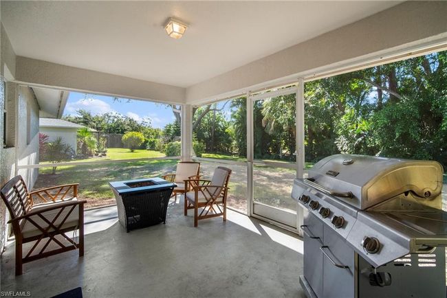 23485 Olde Meadowbrook Cir, House other with 3 bedrooms, 2 bathrooms and 2 parking in ESTERO FL | Image 6