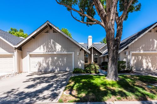 998 Aspen Grove Cir, Minden, NV, 89423-4454 | Card Image