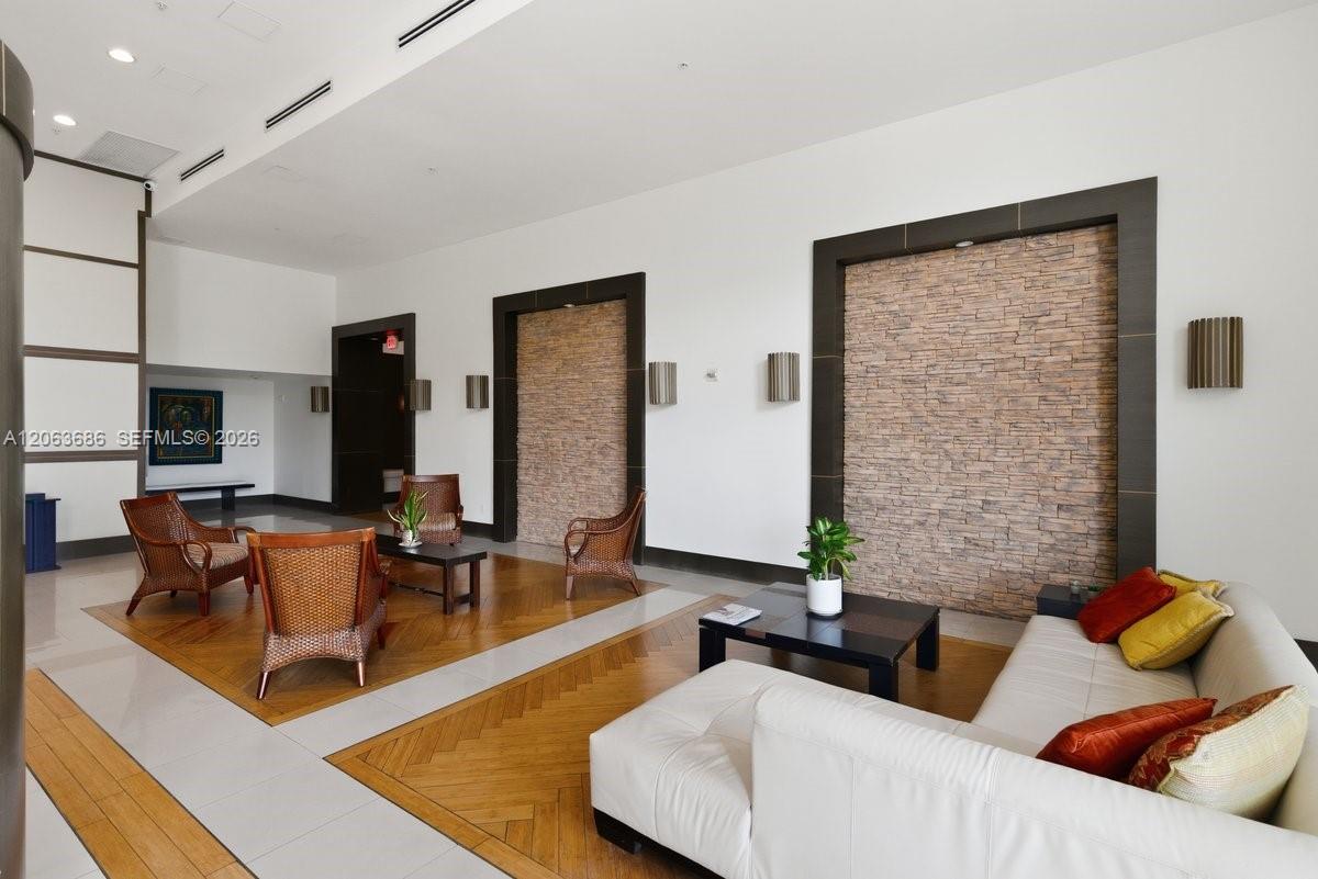 Residential in Miami 4