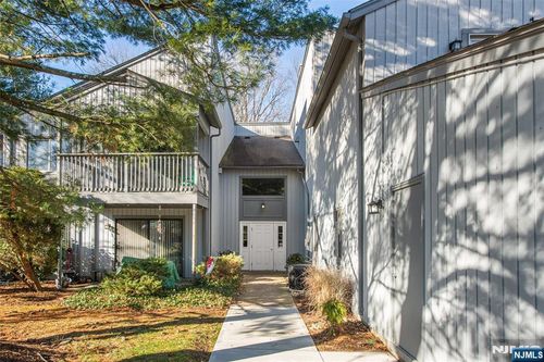 7 Drake Lane, Roxbury Township, NJ, 07852 | Card Image