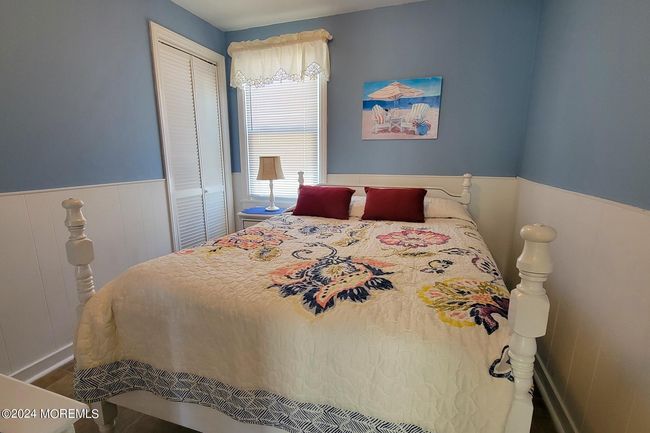 113 New Brunswick Ave, Home with 6 bedrooms, 3 bathrooms and null parking in Lavallette NJ | Image 28