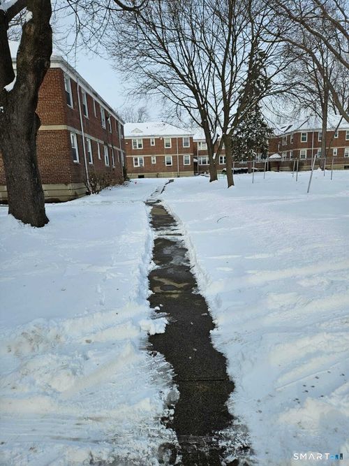 building-89-apt-11-340 Success Ave, Bridgeport, CT, 06610-2443 | Card Image