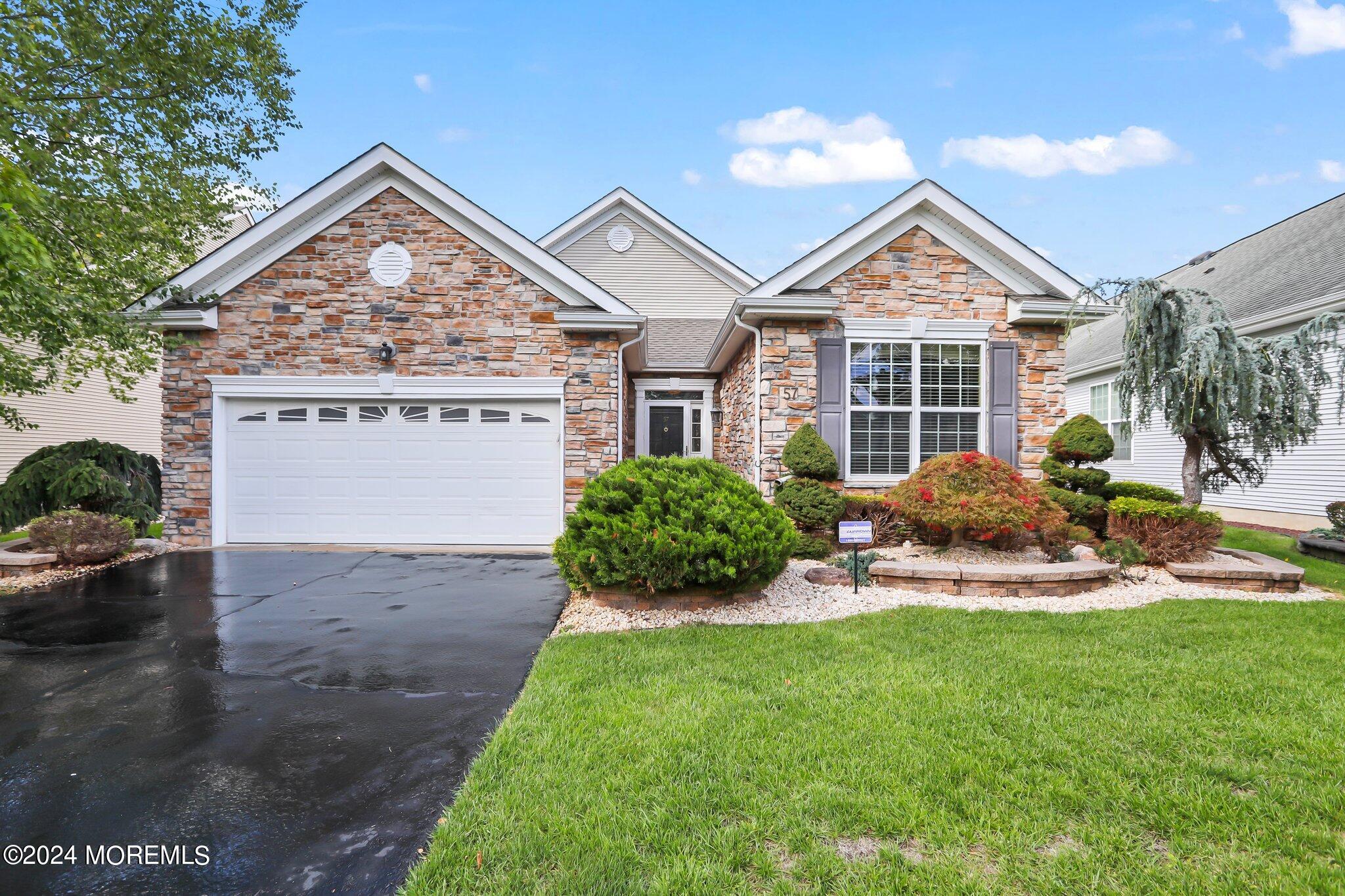 Whirlaway Rd, Manalapan, NJ 07726