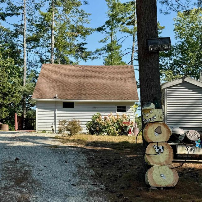 37 Town Beach Rd, House other with 2 bedrooms, 1 bathrooms and null parking in Winchester NH | Image 4