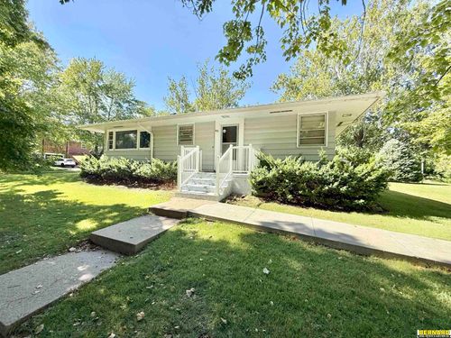 802 3rd Ave, Nebraska City, NE, 68410-2046 | Card Image