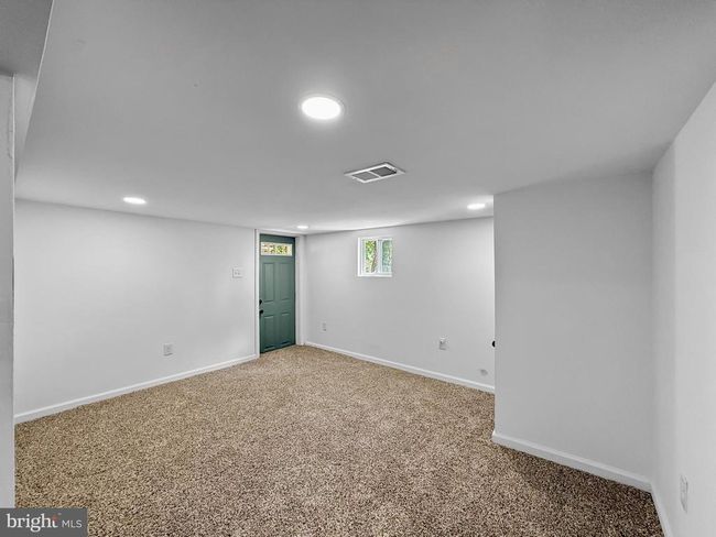2501 57 Th Ave, House other with 5 bedrooms, 3 bathrooms and null parking in LANDOVER MD | Image 33