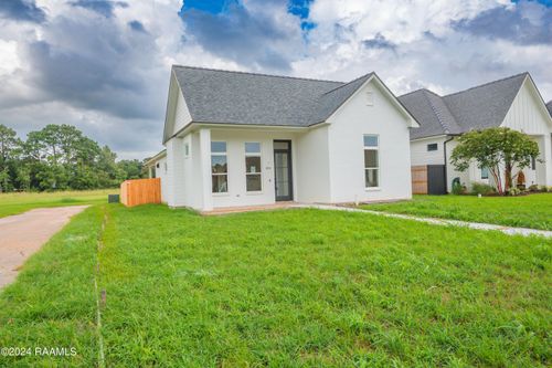 424 Dunvegan Ct, Lafayette, LA, 70503-6090 | Card Image