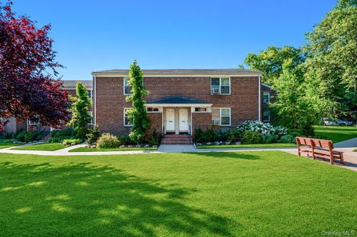 1c-75 Edwards St, Roslyn Heights, NY, 11577-1293 | Card Image