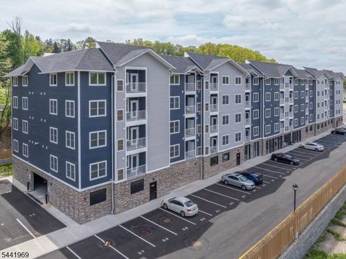 409-2 Flanders Rd, Netcong, NJ, 07857-1038 | Card Image