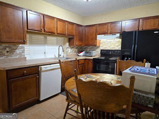315 Seasons Pkwy, Condo with 2 bedrooms, 2 bathrooms and null parking in Norcross GA | Image 8