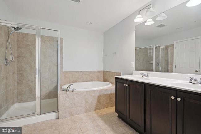 25562 Casale Ter, Townhouse with 3 bedrooms, 3 bathrooms and null parking in CHANTILLY VA | Image 12