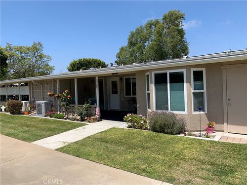 1340 Kenwood Rd, Seal Beach, CA, 90740-3398 | Card Image