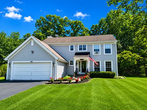 580 Sycamore Cir, Wauconda, IL, 60084-2379 | Card Image
