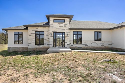 333 Spicewood Trails Dr, Spicewood, TX, 78669-2195 | Card Image