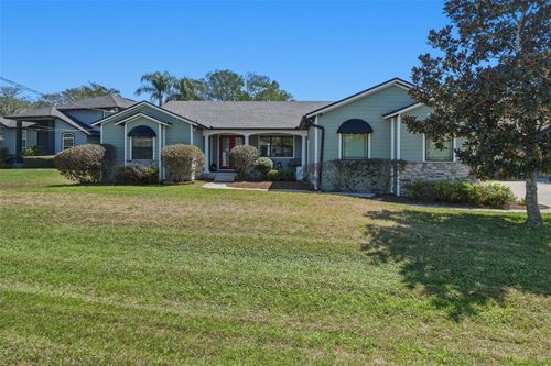 834 Millshore Dr, CHULUOTA, FL, 32766-9309 | Card Image