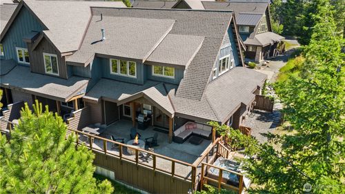137 Big Hill Dr, Cle Elum, WA, 98922-3263 | Card Image