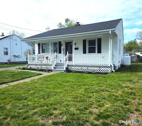 102 Carol Dr, Bristol, CT, 06010-4530 | Card Image