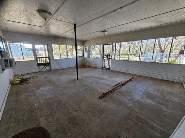 212 N Barron Rd, House other with 3 bedrooms, 2 bathrooms and null parking in Covington TX | Image 18