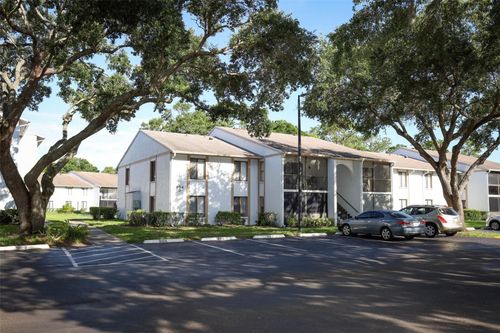 unit-52-954 Courtyard Ln, ORLANDO, FL, 32825-4704 | Card Image