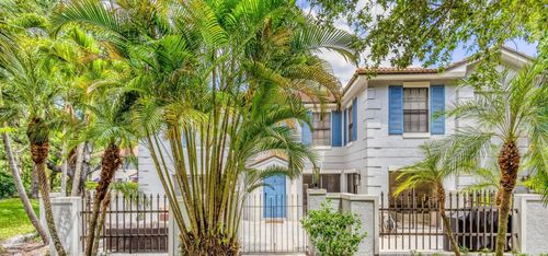 4-355 Prestwick Cir, Palm Beach Gardens, FL, 33418-8484 | Card Image