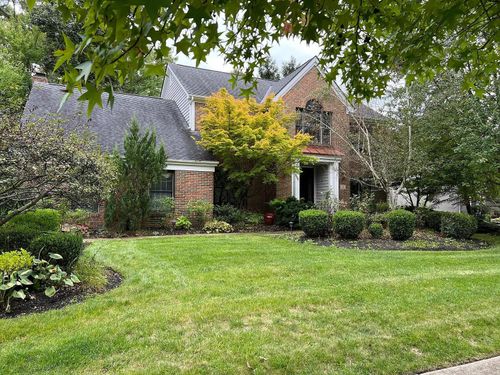 1221 Whispering Meadow Ct, New Albany, OH, 43054-9557 | Card Image