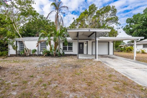 5863 Millay Ct, NORTH FORT MYERS, FL, 33903-4524 | Card Image