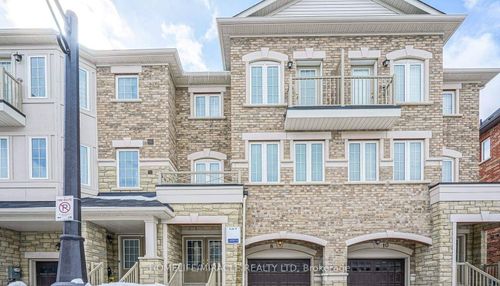 {{alt}} | Card Image