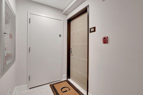 7a-5460 N Ocean Drive, Singer Island, FL, 33404 | Card Image