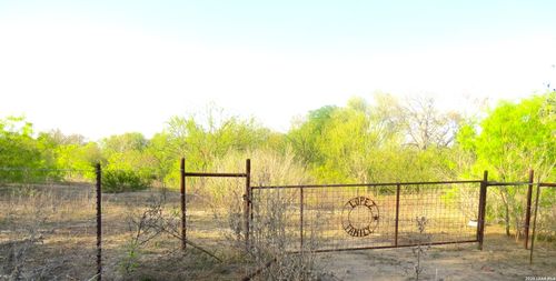 TBD Fm 471 S, Natalia, TX, 78059 | Card Image