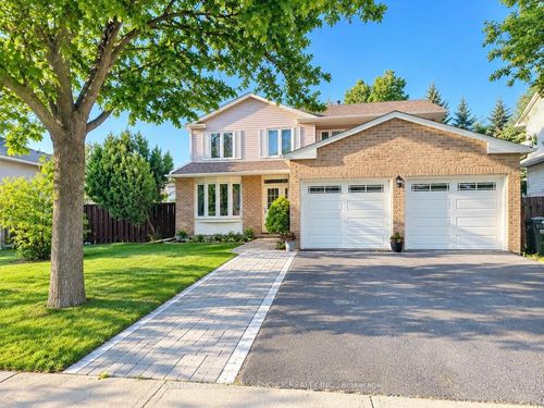 6063 Farmstead Lane, Mississauga, ON, L5N2Y9 | Card Image