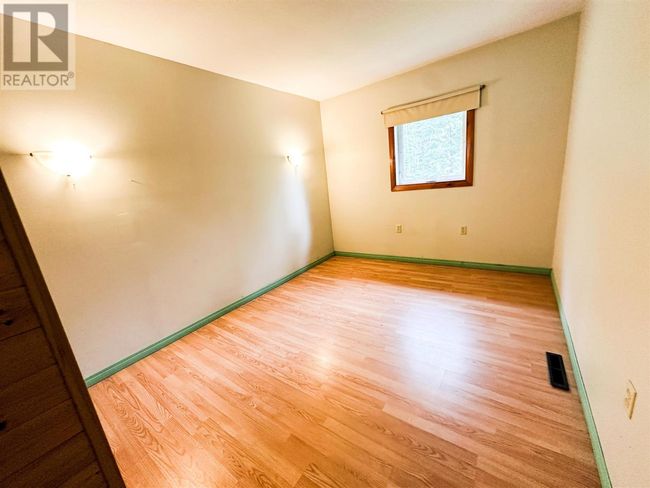 25 Forestry Rd, Home with 2 bedrooms, 1 bathrooms and null parking in Red Lake ON | Image 11