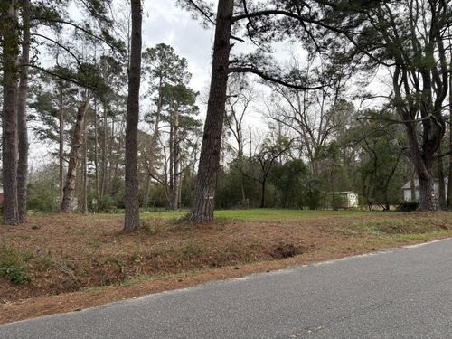 410 Poplar St, Walterboro, SC, 29488-3448 | Card Image