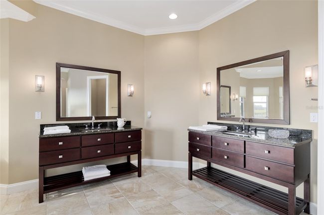 Dual vanities in master bath | Image 48