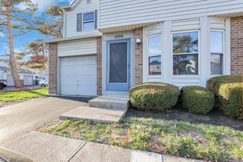 36-1090 Landings Loop, Columbus, OH, 43085-4826 | Card Image