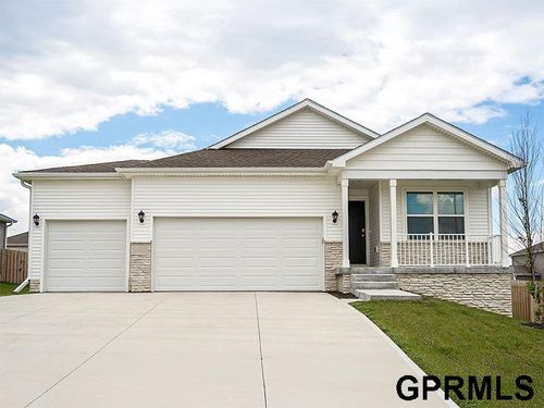 17001 Sheffield St, Bennington, NE, 68007-1960 | Card Image