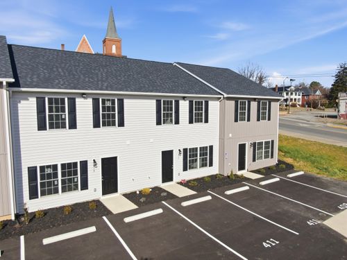 415 N Washington Ave, Pulaski, VA, 24301-4629 | Card Image