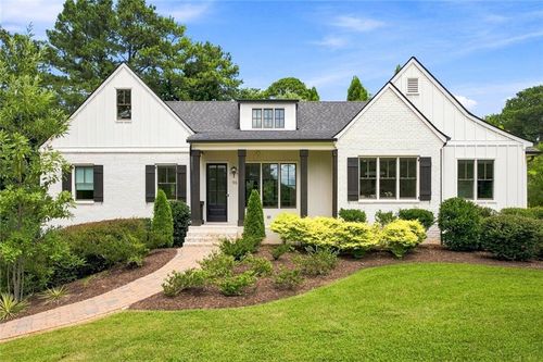 96 Woodstock Rd, Roswell, GA, 30075-3558 | Card Image