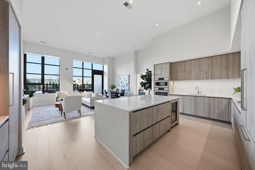 unit-105-1201 N Royal St, ALEXANDRIA, VA, 22314-1485 | Card Image