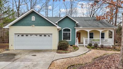 338 Point Road, House other with 3 bedrooms, 2 bathrooms and null parking in Westminster SC | Image 1