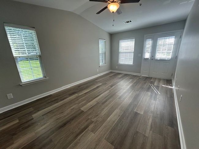 APT-172 - 1040 Charlie Daniels Pkwy, Condo with 2 bedrooms, 2 bathrooms and null parking in Mount Juliet TN | Image 5