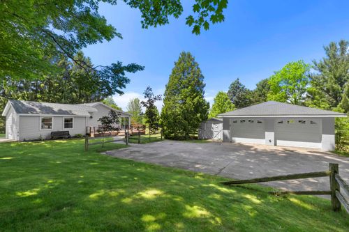 6756 Potter Rd, Bear Lake, MI, 49614-9505 | Card Image