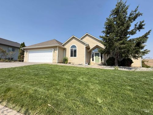 2712 Itani Dr, Moscow, ID, 83843-9669 | Card Image