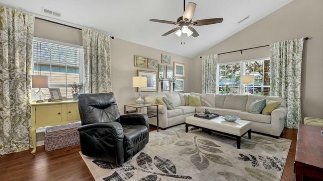 6130 Murphys Pond Rd, Condo with 2 bedrooms, 2 bathrooms and null parking in Canal Winchester OH | Image 7