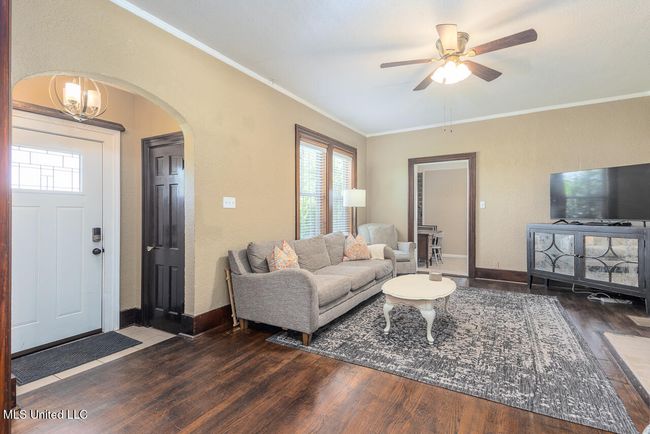 Hwy178-24-great room | Image 11